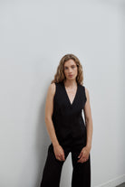 gilet de costume femme grain de poudre noir Made in France par Facettes Studio